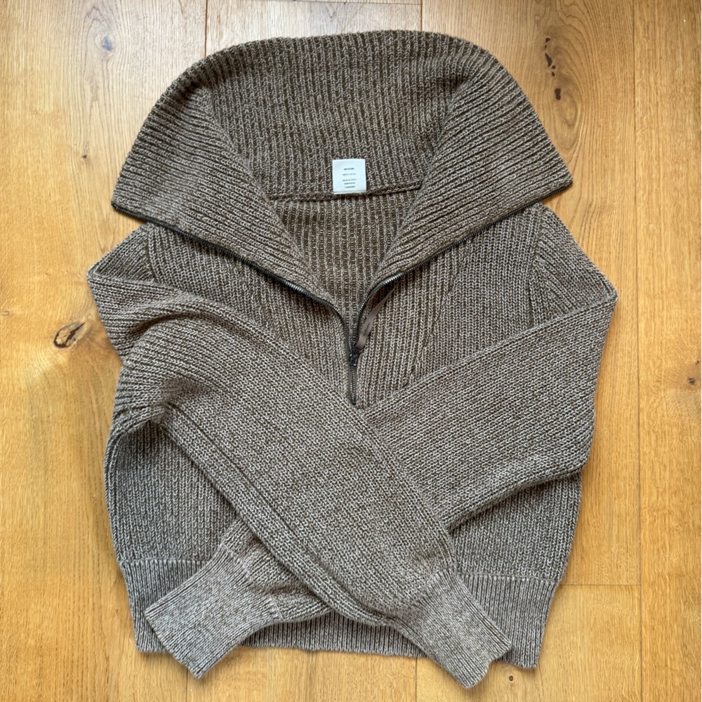 Varley half zip knit sweater, size M, as pictured $40